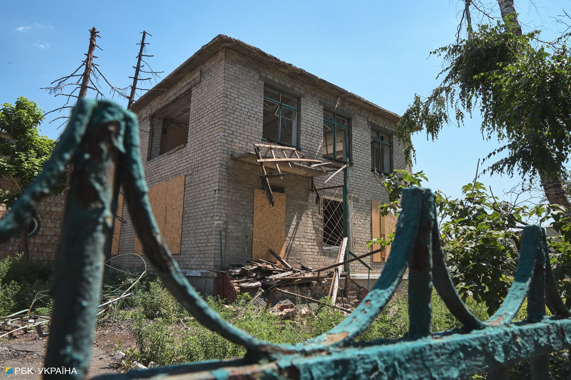 Битва біля "західних воріт Донбасу". Чим живе прифронтовий Покровськ і як виглядає місто