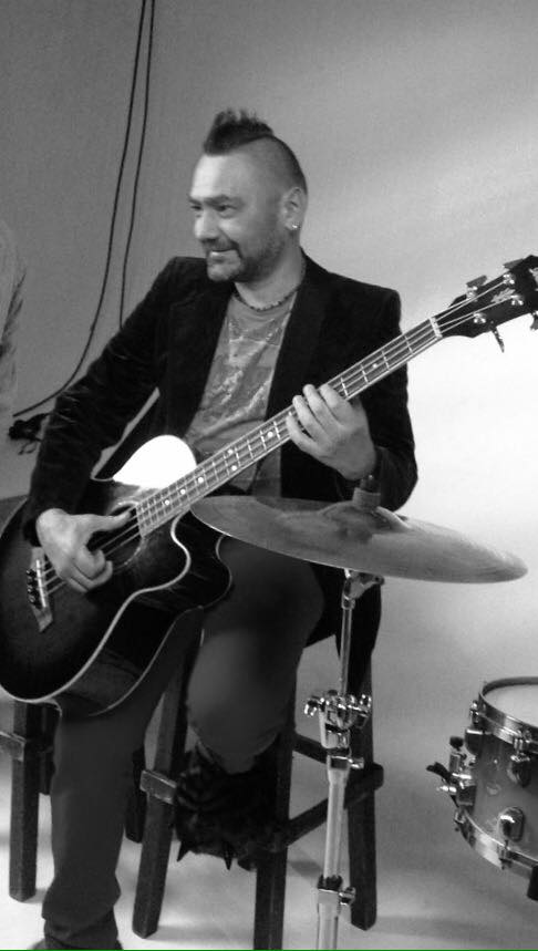 Умер известный музыкант, экс-участник группы "Вопли Видоплясова"