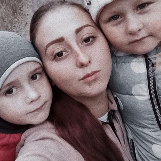 Медсестра из Лисичанска лишилась ног и части руки: теперь она звезда соцсетей и вдохновляет других