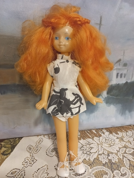 Звичайна лялька з минулого коштує тисячі гривень: як виглядає цінна іграшка