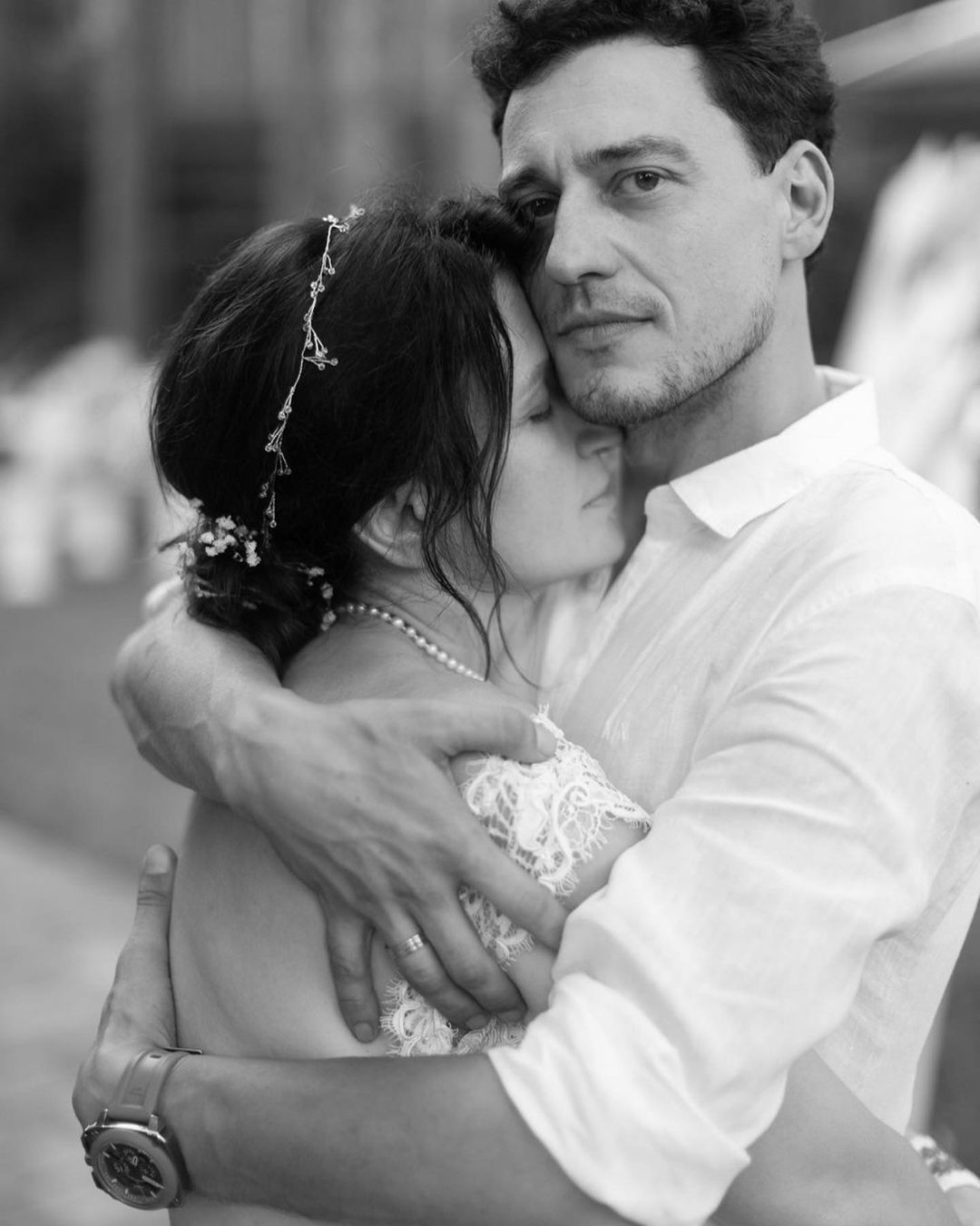 Евгений Синельников во второй раз стал отцом и показал новорожденную дочь (фото)