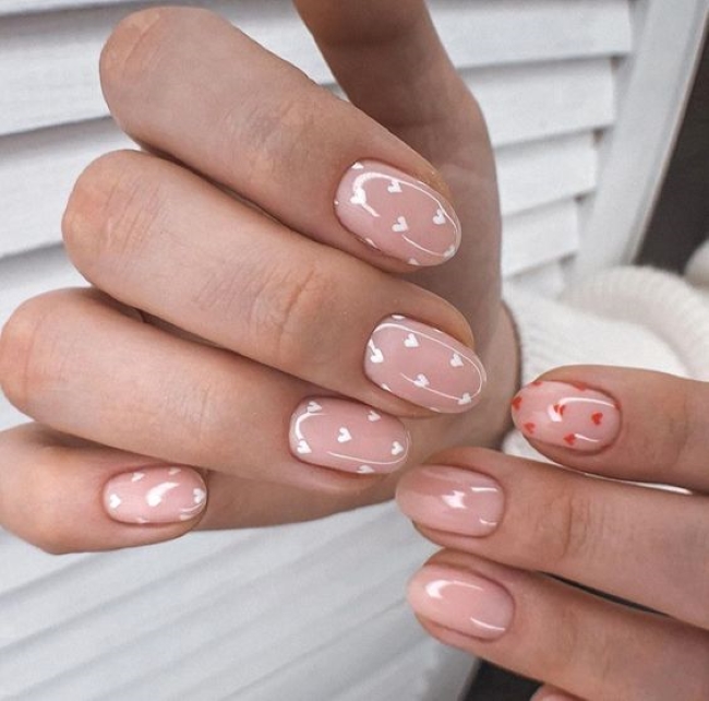 Романтические идеи маникюра ко Дню Святого Валентина (фото)