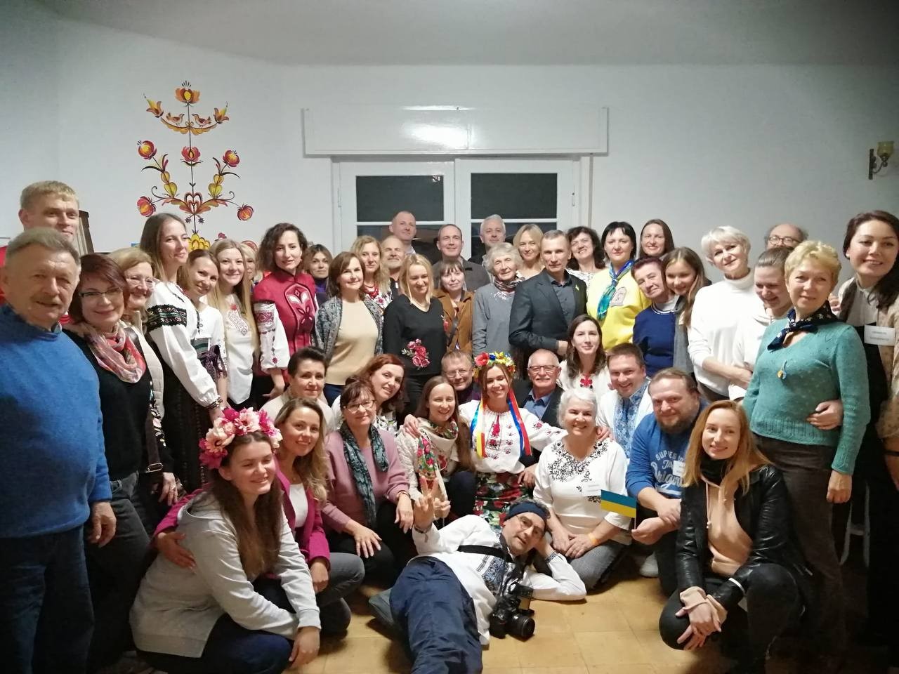 Тонни вантажів. Як громада в Карлсруе організувала масштабну допомогу українцям