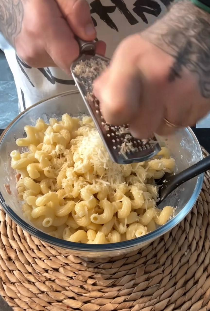 Неймовірно смачна паста з тунцем за 15 хвилин: ідеальний рецепт для зайнятих