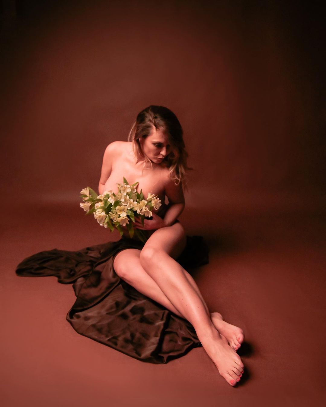 Квіткова, Приходько та інші зірки, які наважилися показати своє тіло після пологів