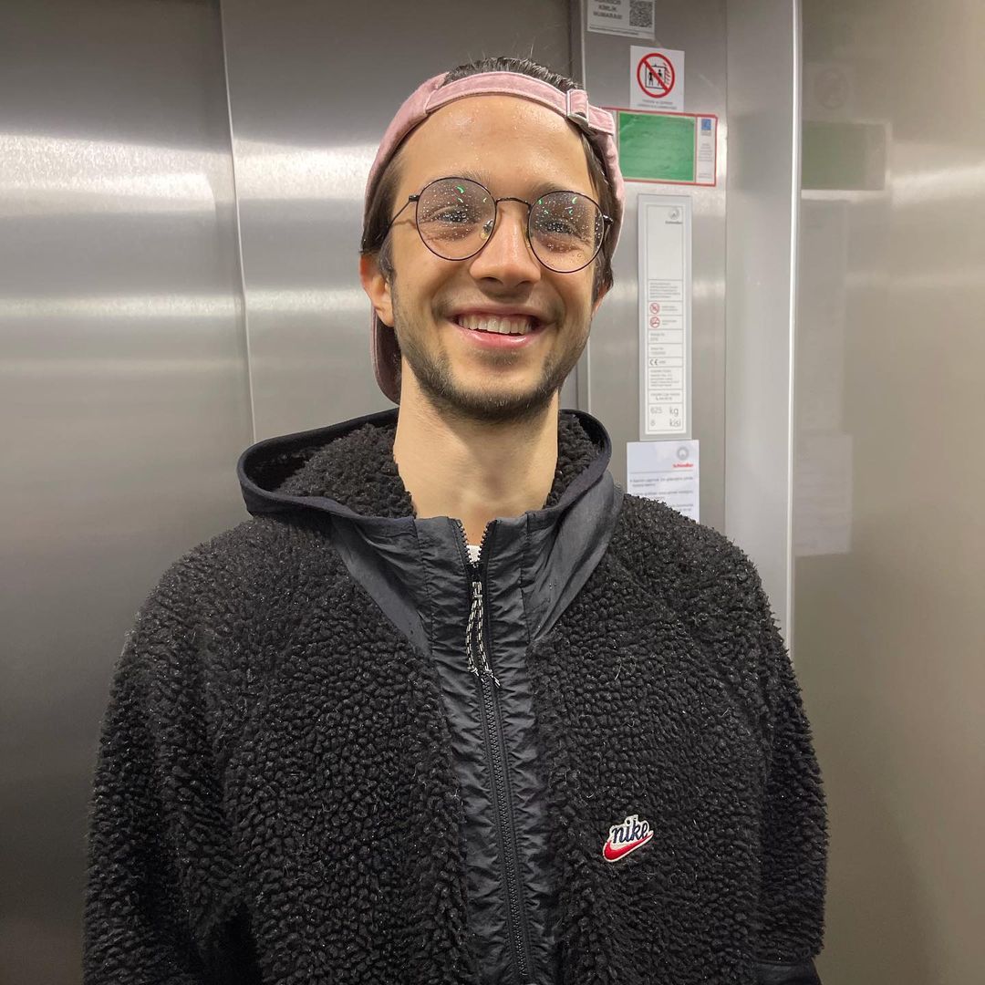 Юный Мехмет из сериала "Великолепный век": как сейчас выглядит актер (фото)