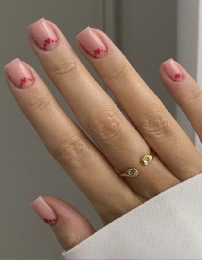 Романтические идеи маникюра ко Дню Святого Валентина (фото)