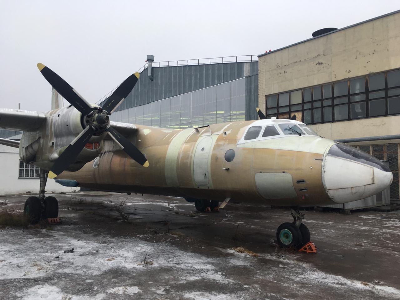 В Украине распродают самолеты: сколько стоят и как выглядят (фото)