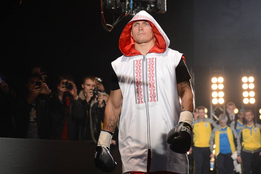 Едва дотягивал до "сотки". Как выглядел Александр Усик 10 лет назад (фото)