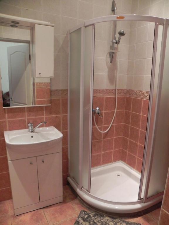 Туристам со всего мира советуют ехать в этот украинский город: почему он в ТОПе и что там делать