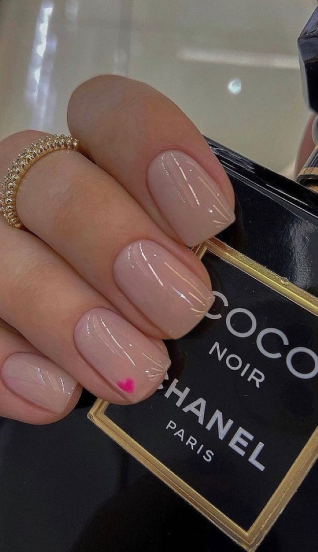 Романтические идеи маникюра ко Дню Святого Валентина (фото)