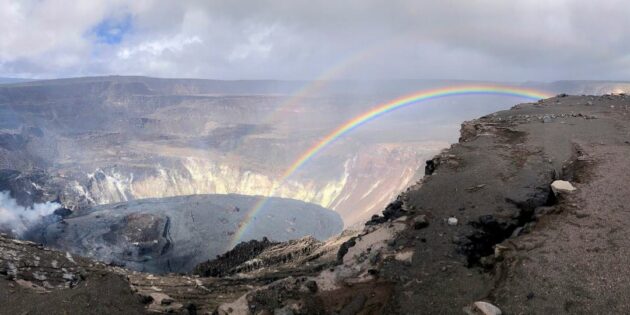 Создают плавающие камни и не только. Интересные факты о вулканах, которые вы могли не знать