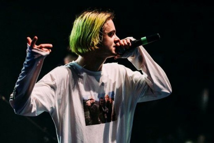 Скандал з "Пошлой Молли". Медіаексперт пояснив, чим небезпечні "кумири молоді" для України