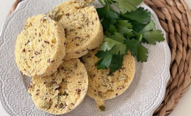 Простой хлеб в микроволновке за 5 минут: его можно давать даже малышам