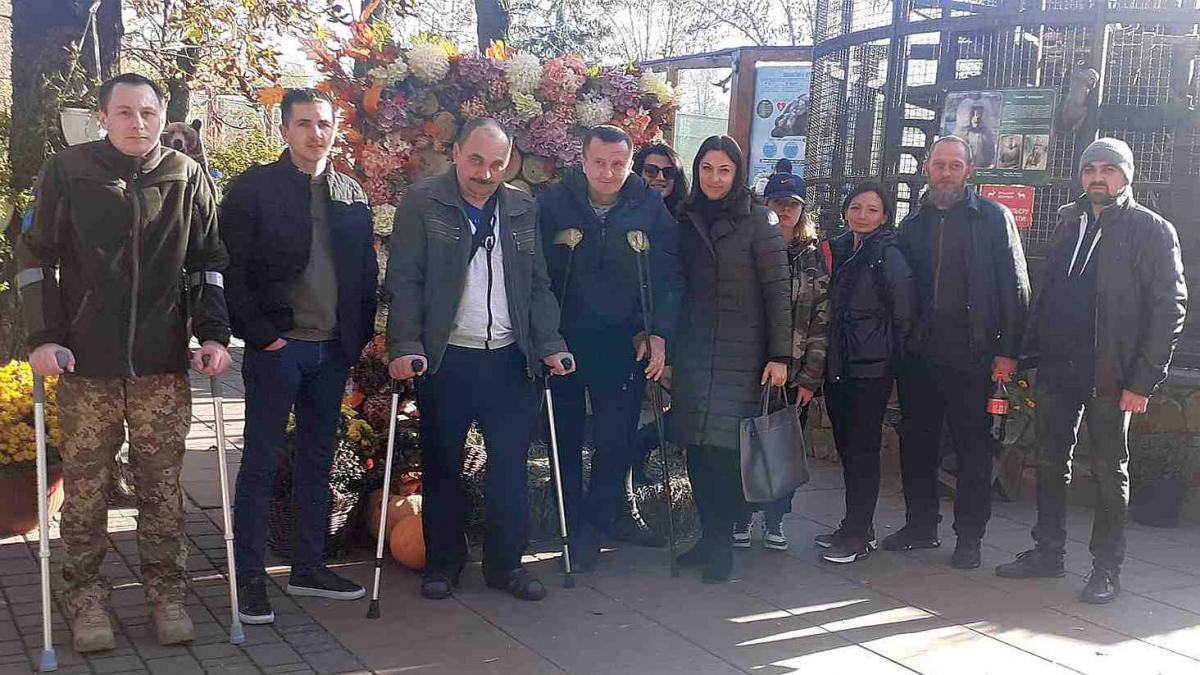 "Зоопарк евакуювати неможливо": як живуть екзотичні тварини під час війни в Україні (фото)