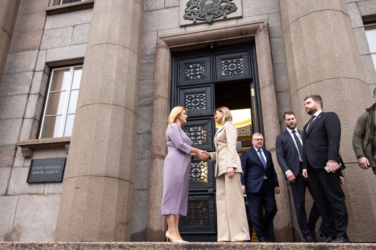 Олена Зеленська підкорила президента Латвії ніжним образом (фото)