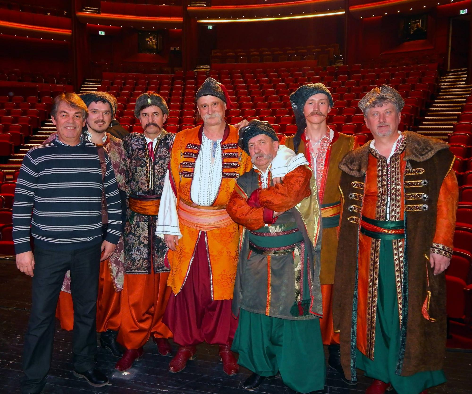 "Душа української пісні". Помер народний артист України Андрій Верес