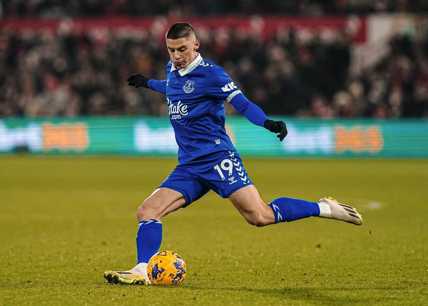 Не Мудрик! Хто найдорожчий українець в АПЛ прямо зараз