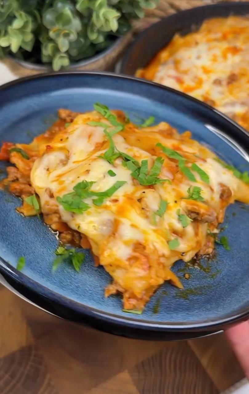 Рецепт лінивої лазаньї без духовки: швидко, просто і дуже смачно