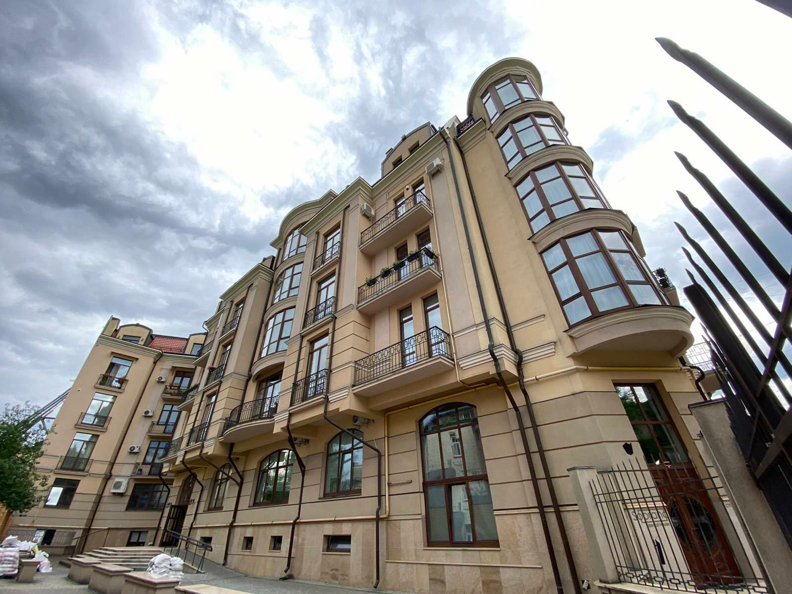 У Львові здають квартиру за 5,5 тисяч доларів: що в ній особливого (фото)