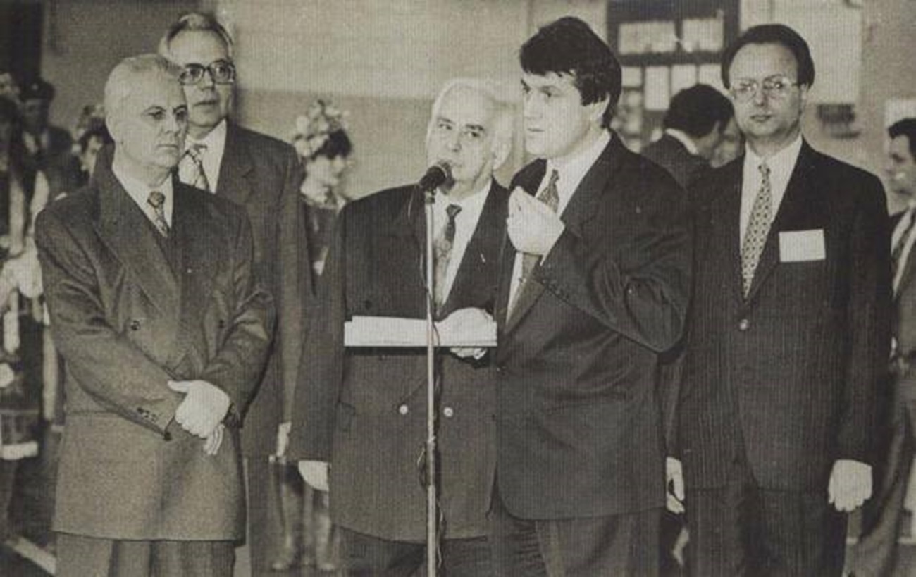 Исследует историю и занимается музеями. Где сейчас лидер Оранжевой революции Виктор Ющенко