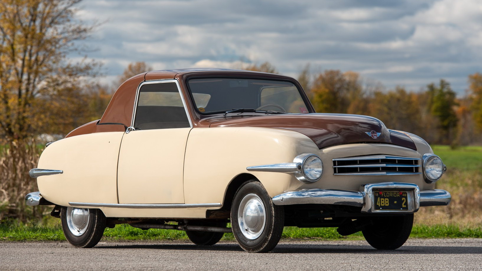 Кабріолет Playboy 1948 року, який дав ім'я знаменитому чоловічому журналу, виставлено на продаж