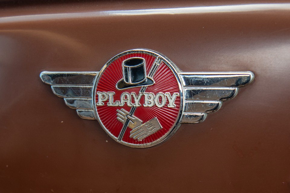 Кабріолет Playboy 1948 року, який дав ім'я знаменитому чоловічому журналу, виставлено на продаж