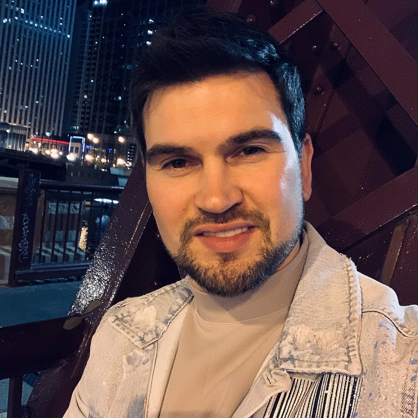 Де зараз зірка 2000-х Василь Бондарчук, чиї хіти не сходили з теле- і радіоефірів