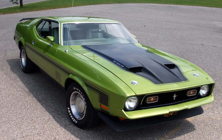 "Запорожец" в СССР стоил дороже, чем Ford Mustang. Сравнение цен и характеристик