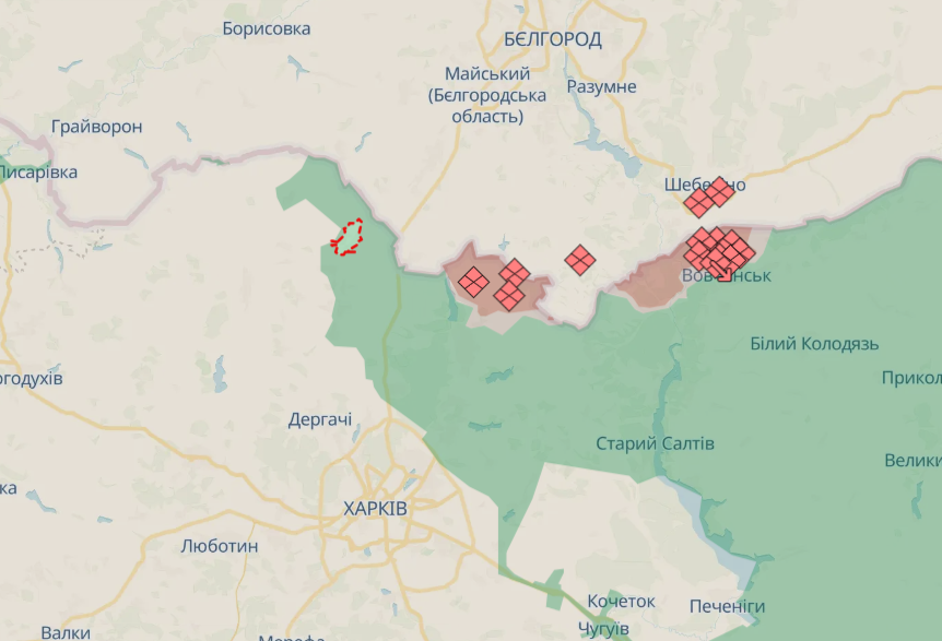 Окупанти вдарили по сільраді у Харківській області: під завалами люди