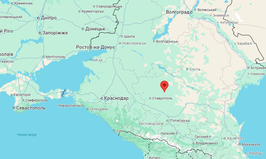 У Росії заявили про падіння дрона на нафтобазу