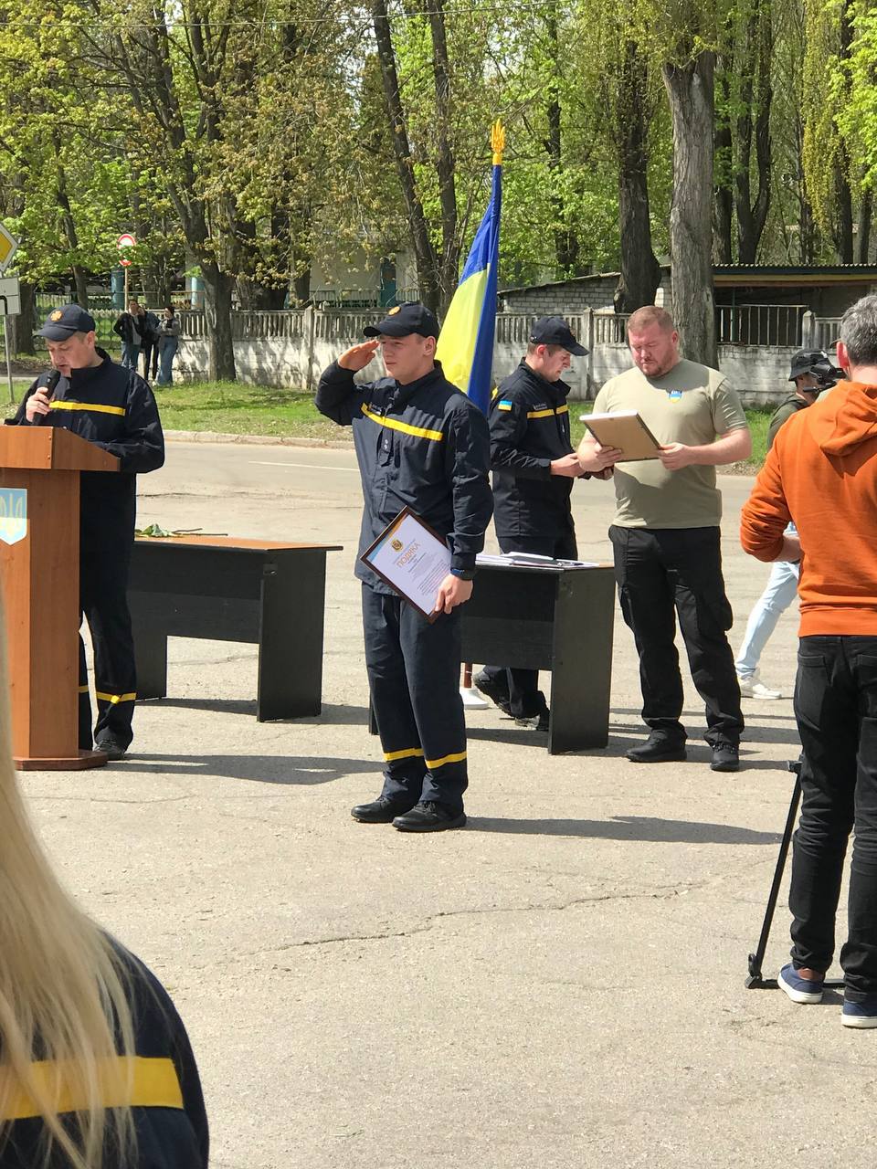 "Врятував людину і зрозумів, що я на своєму місці". Пожежник Владислав Гела про порятунок життів та роботу після ракетних ударів РФ