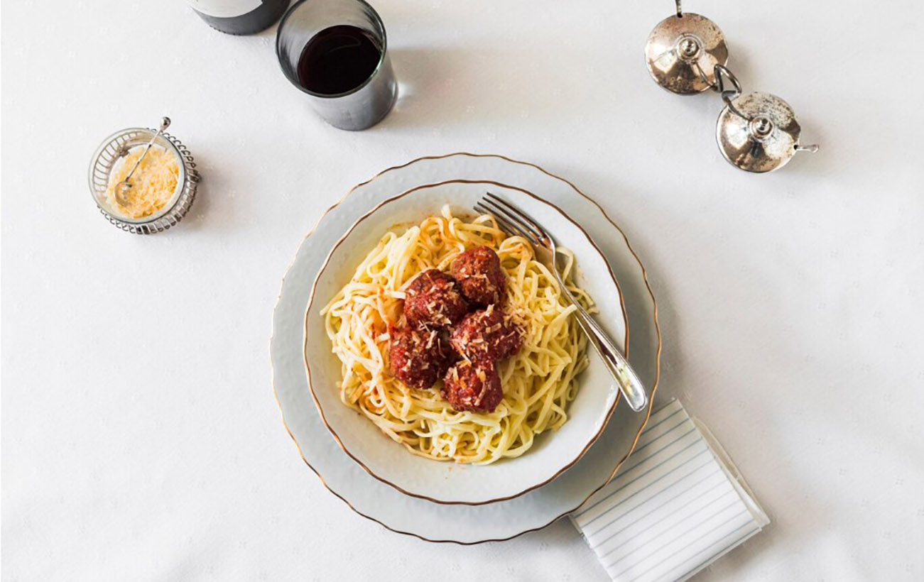 Фетуччині, пепероні та соус маринара: які страви в Італії насправді не їдять