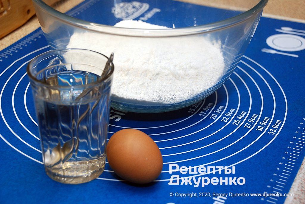 Кулинар раскрыл секрет настоящего слоеного теста: запомните простое правило!