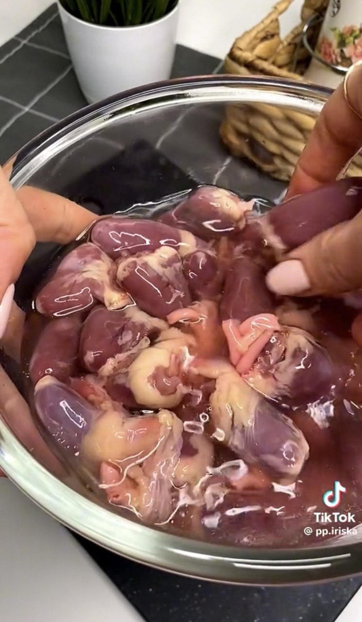 Як приготувати макаронами з курячими сердечками: рецепт смачної і бюджетної вечері