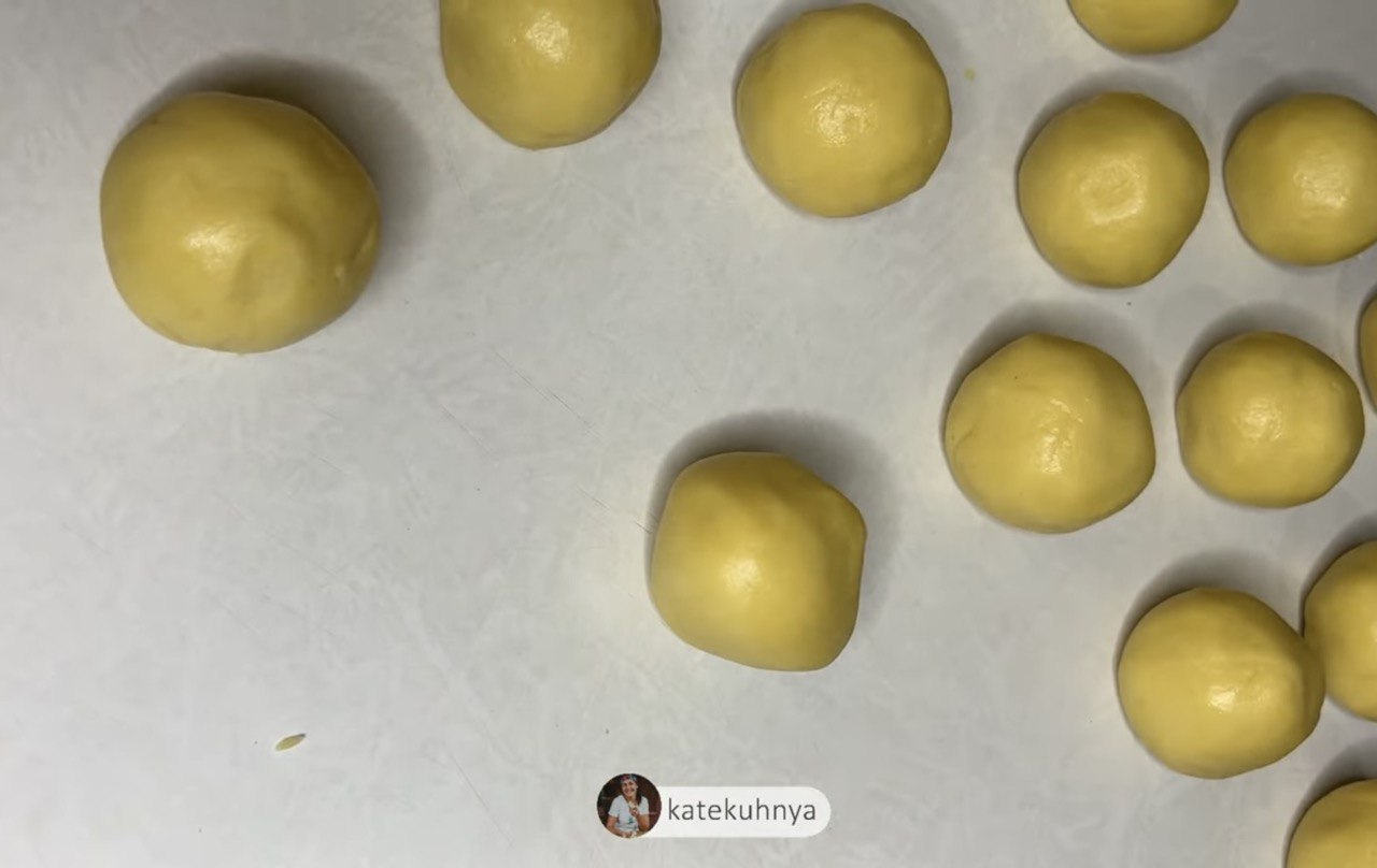 Їстівна валентинка: як приготувати смачне печиво з сердечками на День закоханих