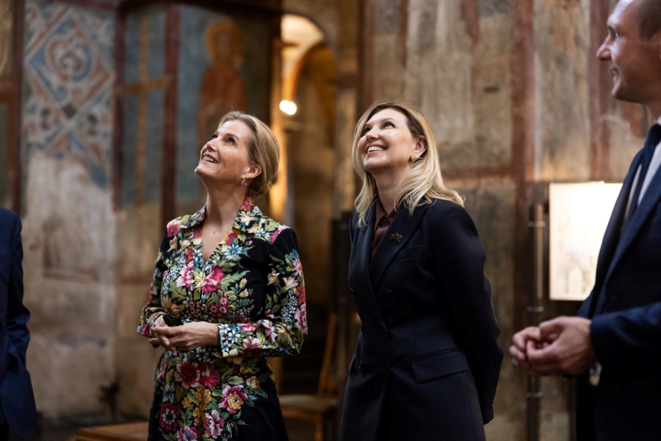 В якому вбранні Олена Зеленська зустріла герцогиню Единбургську в Києві (фото)