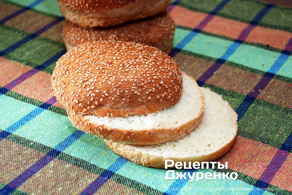 Кулинар дал простой рецепт домашнего бургера: будет лучше, чем в ресторане!