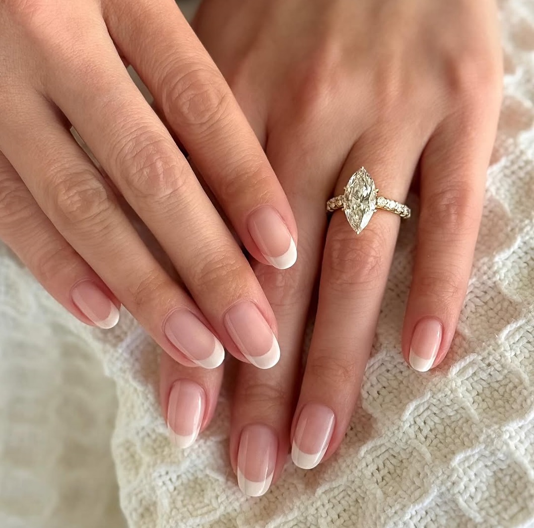 Манікюр Селени Гомес на "Золотому глобусі-2025": дизайн, від якого всі божеволіли