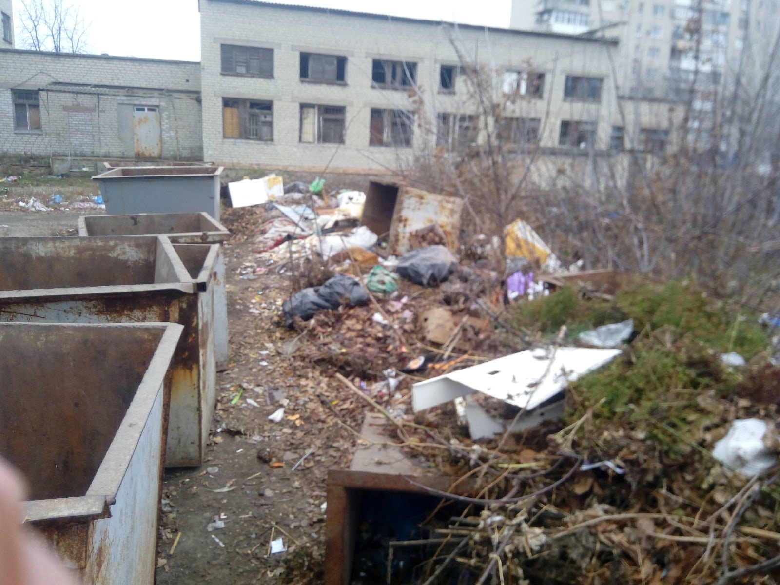 "Эхо войны": в сети появились печальные фото из оккупированного Иловайска