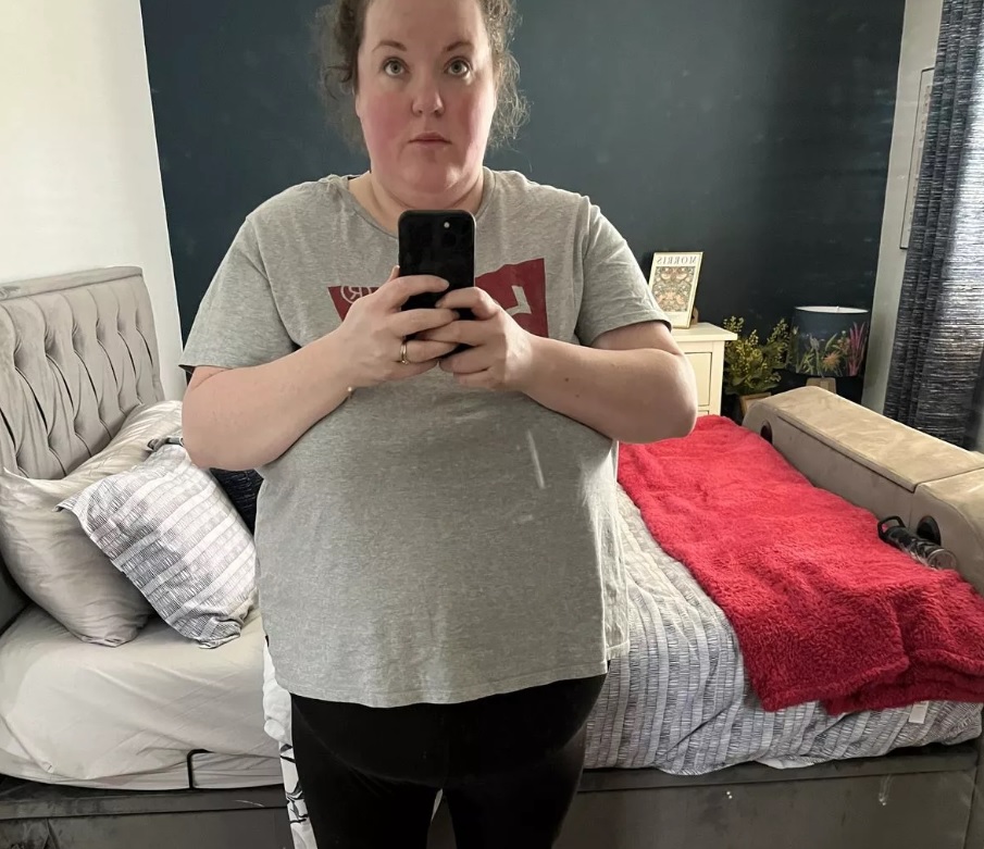 За 5 місяців 38 кг ! Як 31-річна жінка схудла після того, як була шокована відображенням в дзеркалі