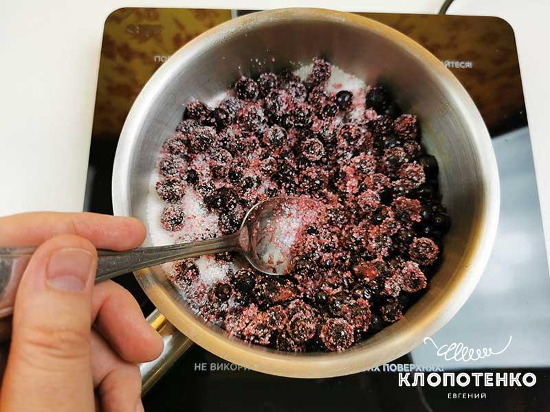 Клопотенко дал рецепт вкуснейшего тертого пирога, добавив секретный ингредиент