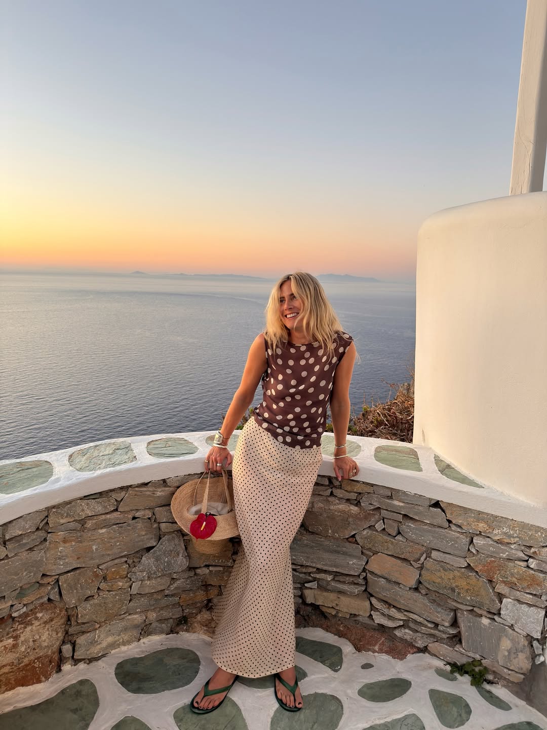 Горошок, клітинка, морські мотиви: трендові принти, які ще довго не вийдуть з моди