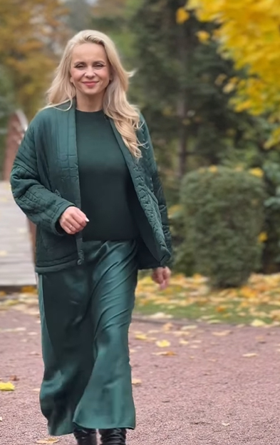 Модно і тепло: Лілія Ребрик показала осінній "лук", який легко повторити