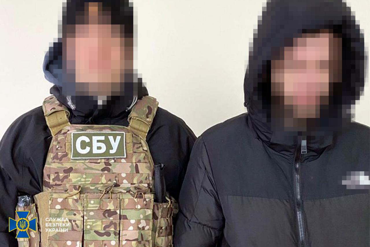 Хотіли підірвати на "побаченні": СБУ запобігла вбивству українського воїна