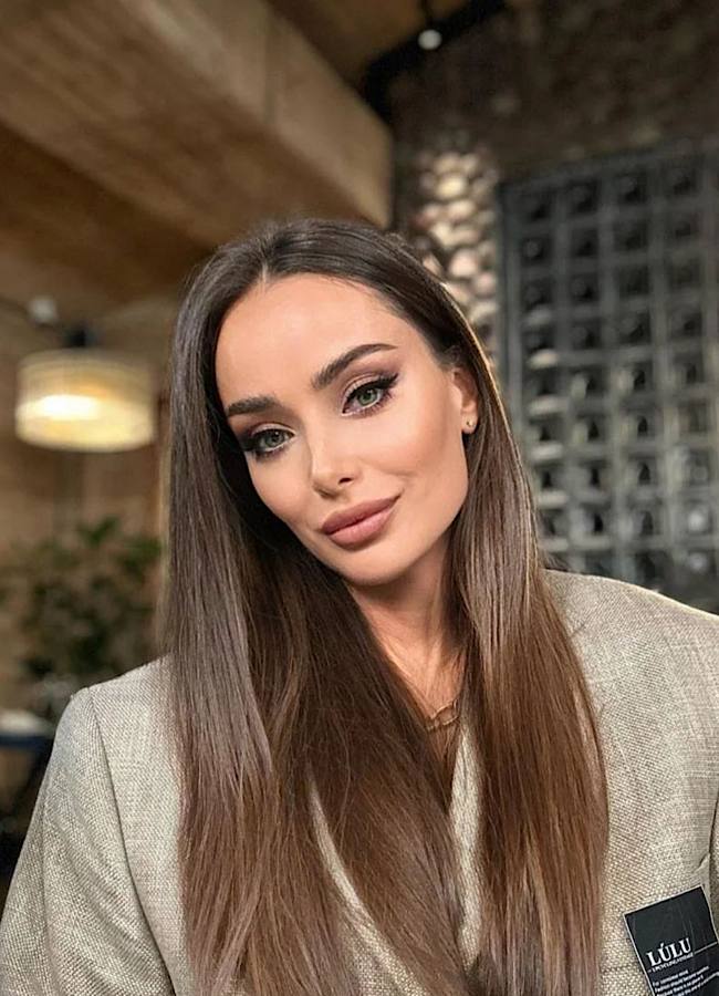 Штучний інтелект показав, як можуть виглядати Ксенія Мішина, Леся Нікітюк та інші зірки