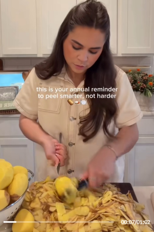 Картоплю можна почистити за лічені секунди: цей лайфхак "підірвав" мережу