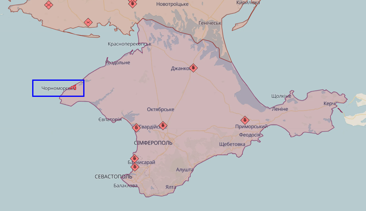 Окупанти перекрили Кримський міст і оголосили ракетну небезпеку
