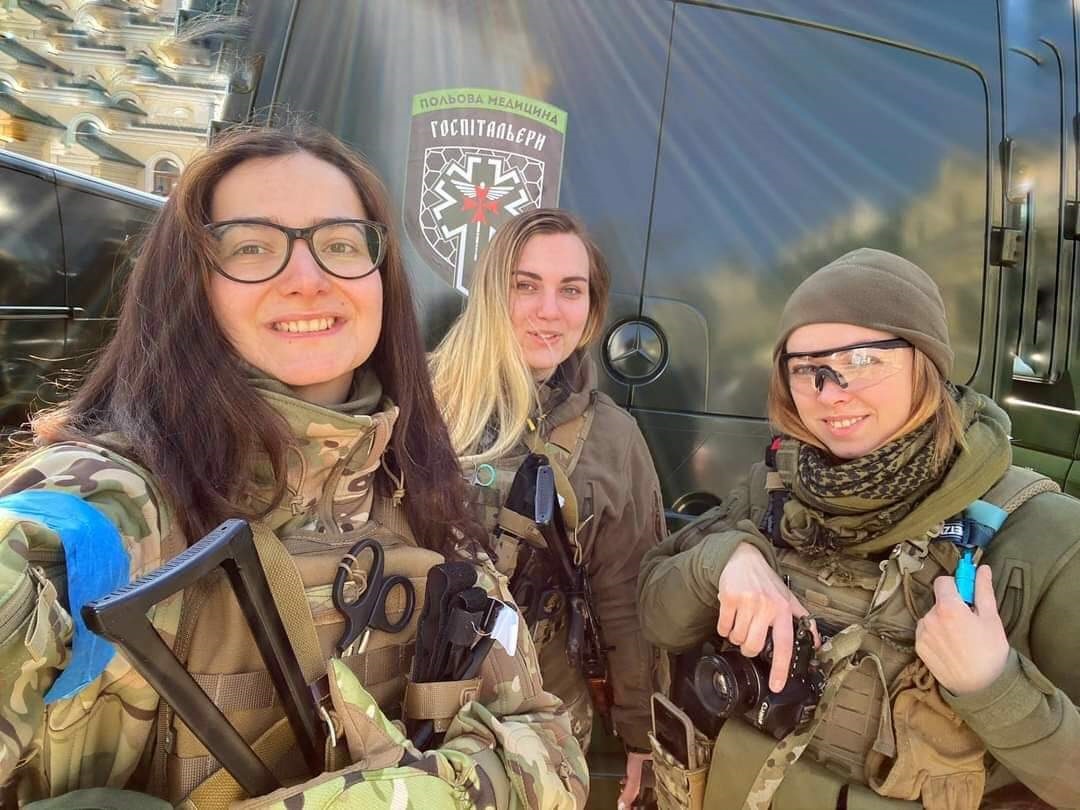 Смотрите мощные фото украинки Киры, которая в рядах ВСУ защищает нашу землю