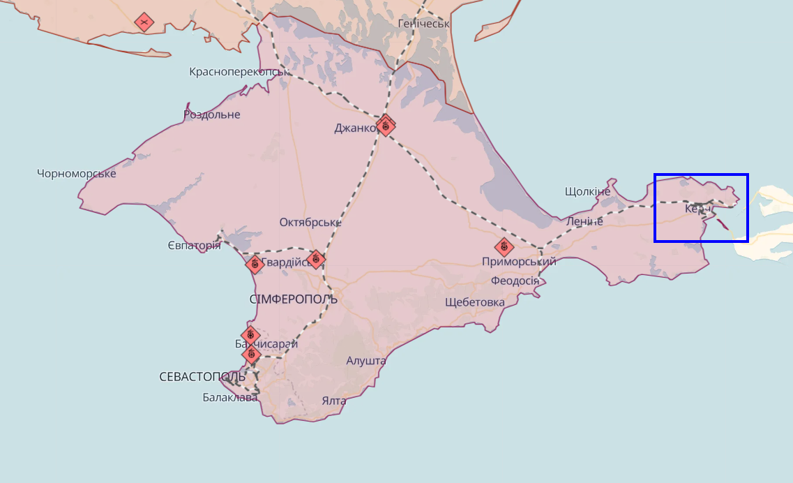 У Керчі спрацювала російська ППО, окупанти перекривали Кримський міст